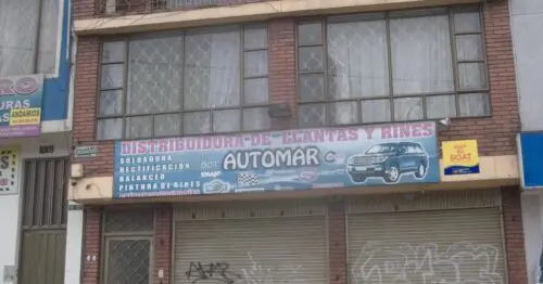 DISTRIBUIDORA DE LLANTAS Y RINES AUTOMAR DISTRIBUIDORA DE LLANTAS Y RINES AUTOMAR